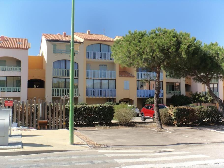 Apartamento T3/ 500 M Du Marche De Noel /200 M De La Plage Le Barcarès Exterior foto